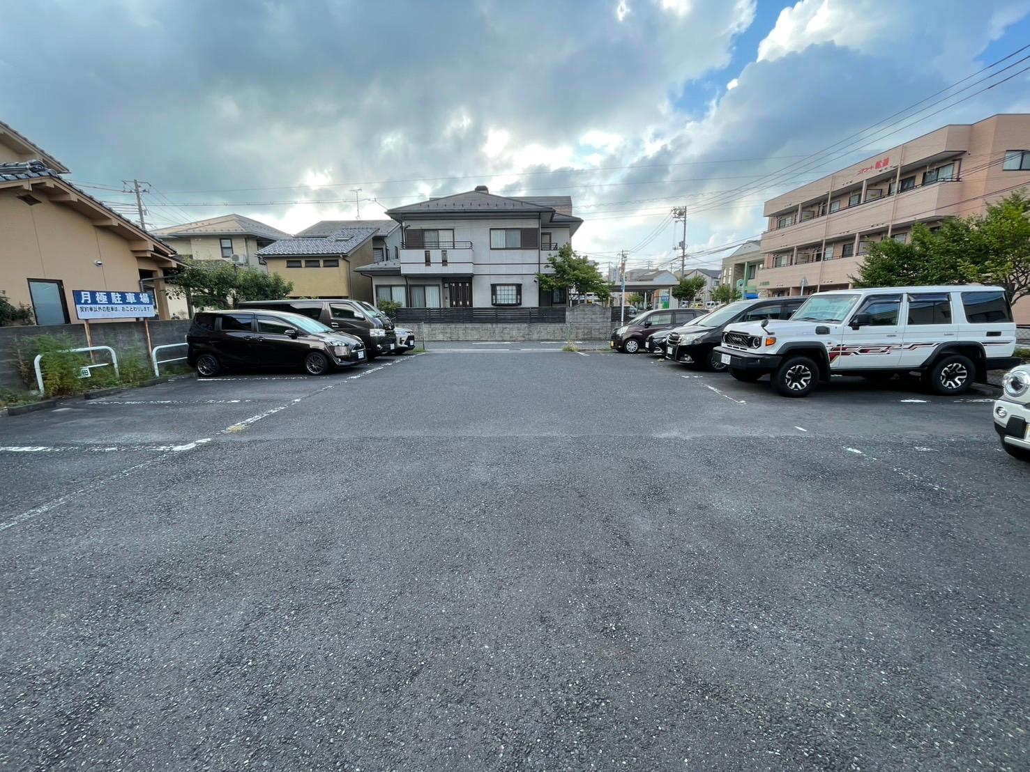 松並町1丁目170-9駐車場の外観・駐車場イメージ1枚目