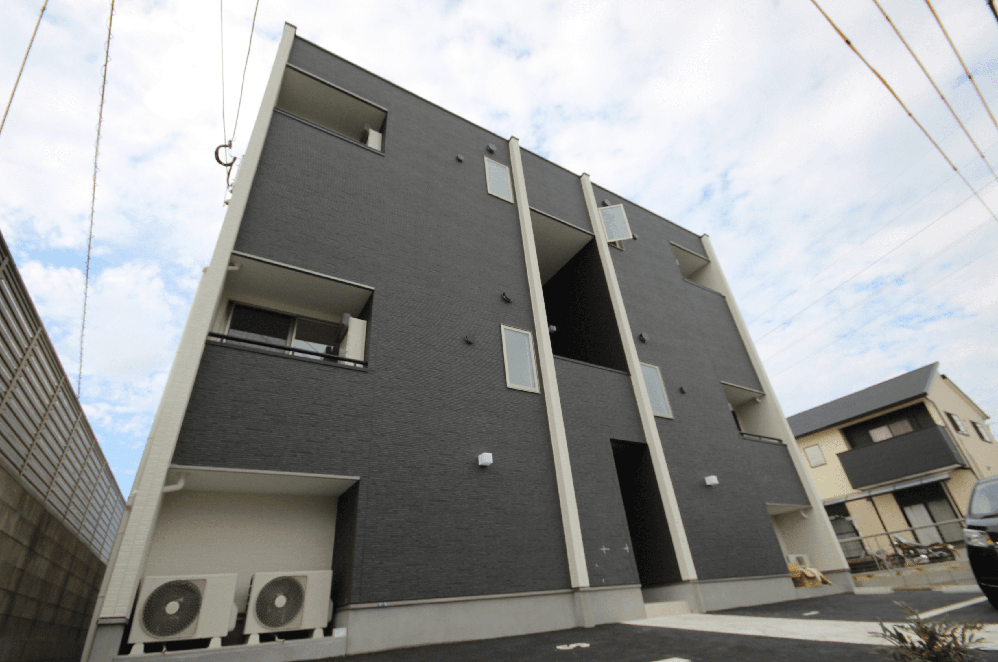 CB美明ライブの外観・駐車場イメージ1枚目