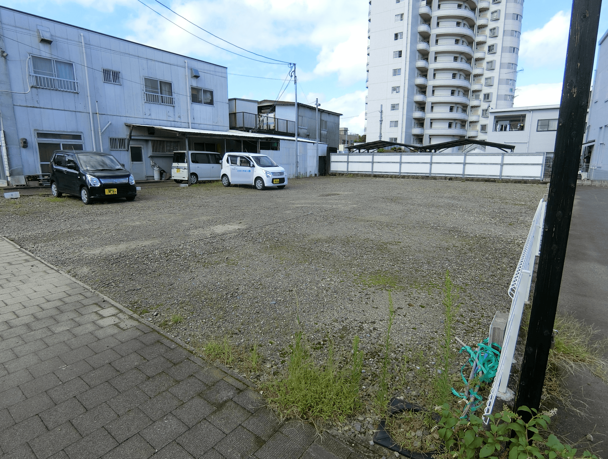 上町駐車場(上町20)の外観・駐車場イメージ1枚目