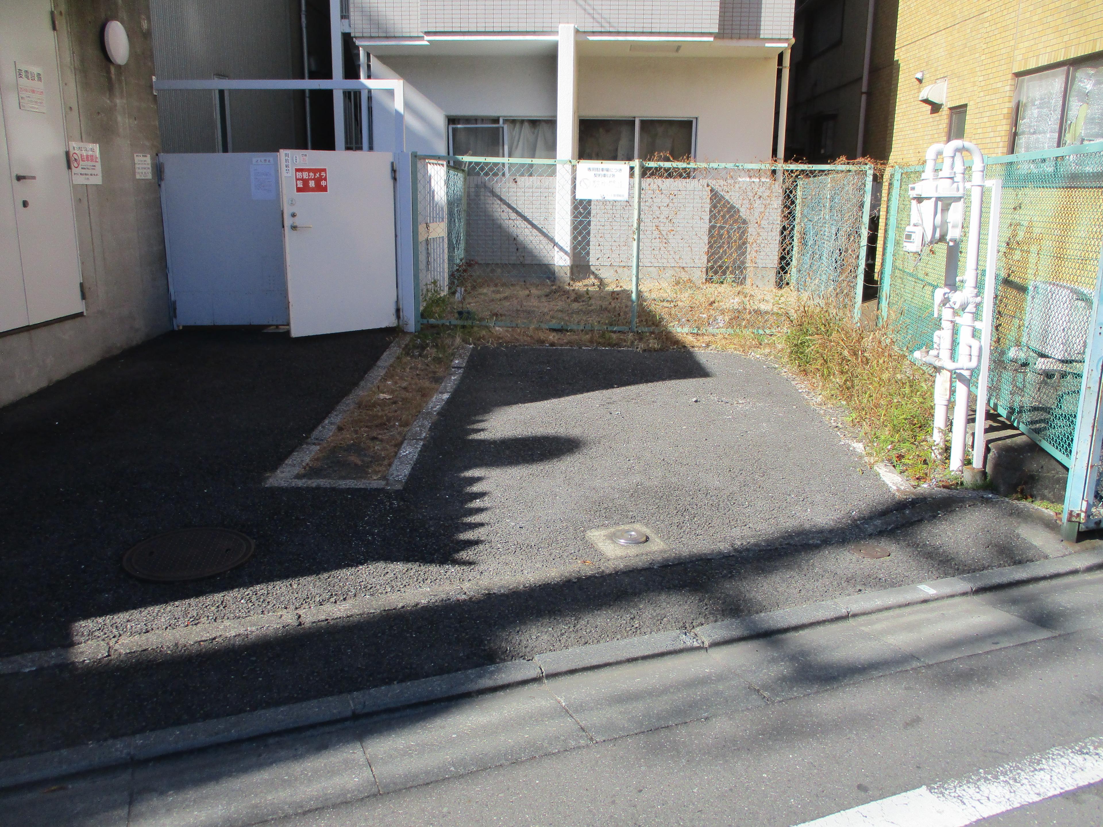 スカイコート大森第4の外観・駐車場イメージ2枚目