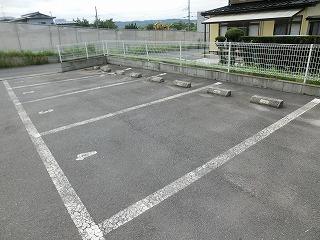 西ノ沢(24121)の外観・駐車場イメージ1枚目