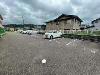 ブルージュ(23024)の外観・駐車場イメージ1枚目