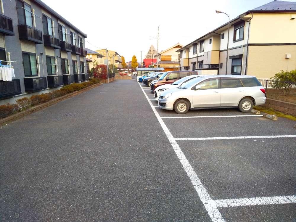 サンライズ(30851)の外観・駐車場イメージ2枚目