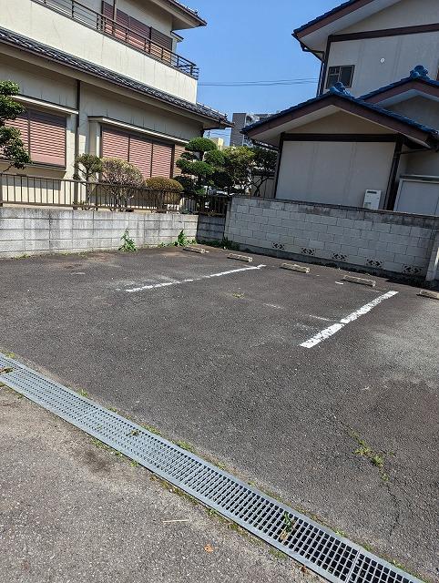 原田第4駐車場の外観・駐車場イメージ2枚目