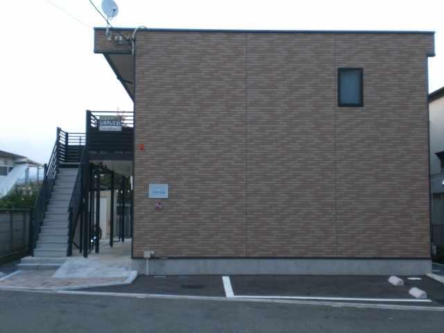 エスペランサ真田(52252)の外観・駐車場イメージ1枚目