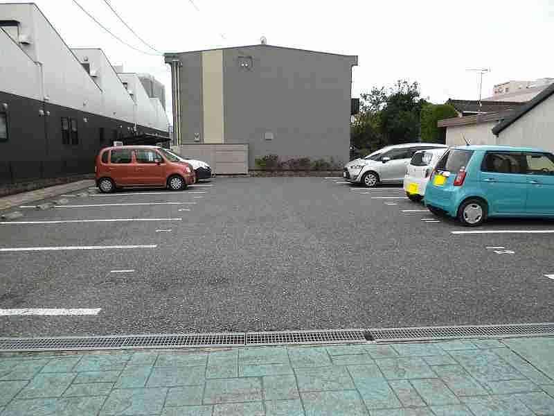 MDK(28387)の外観・駐車場イメージ1枚目