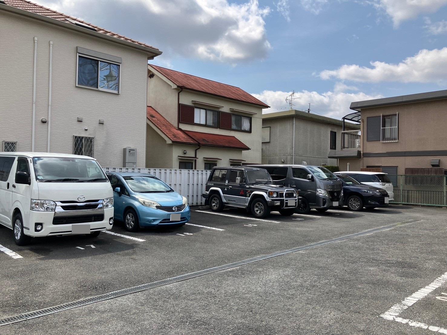 ひむろモータープールの外観・駐車場イメージ2枚目