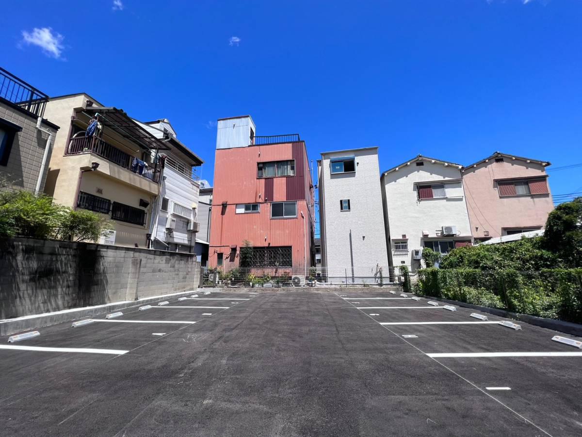 新喜多東駐車場の外観・駐車場イメージ1枚目