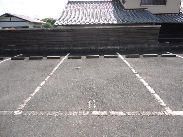 朝霧1丁目中野駐車場の外観・駐車場イメージ3枚目