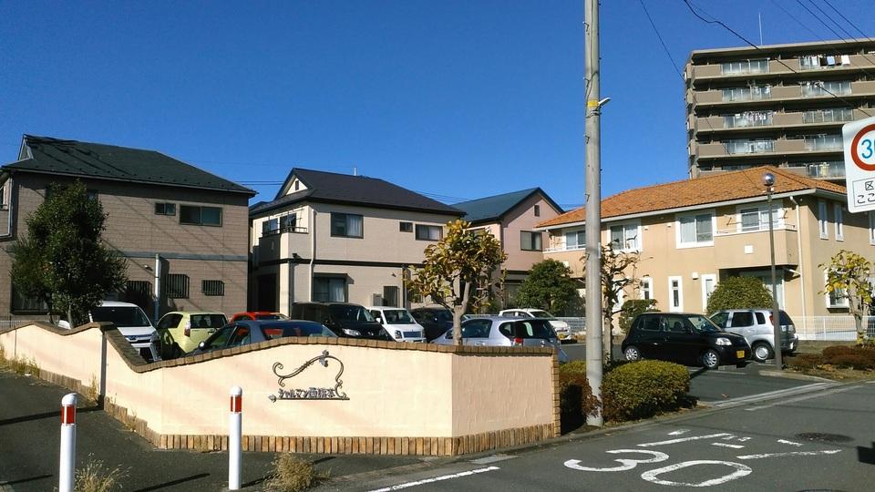 西橋本1丁目の外観・駐車場イメージ2枚目