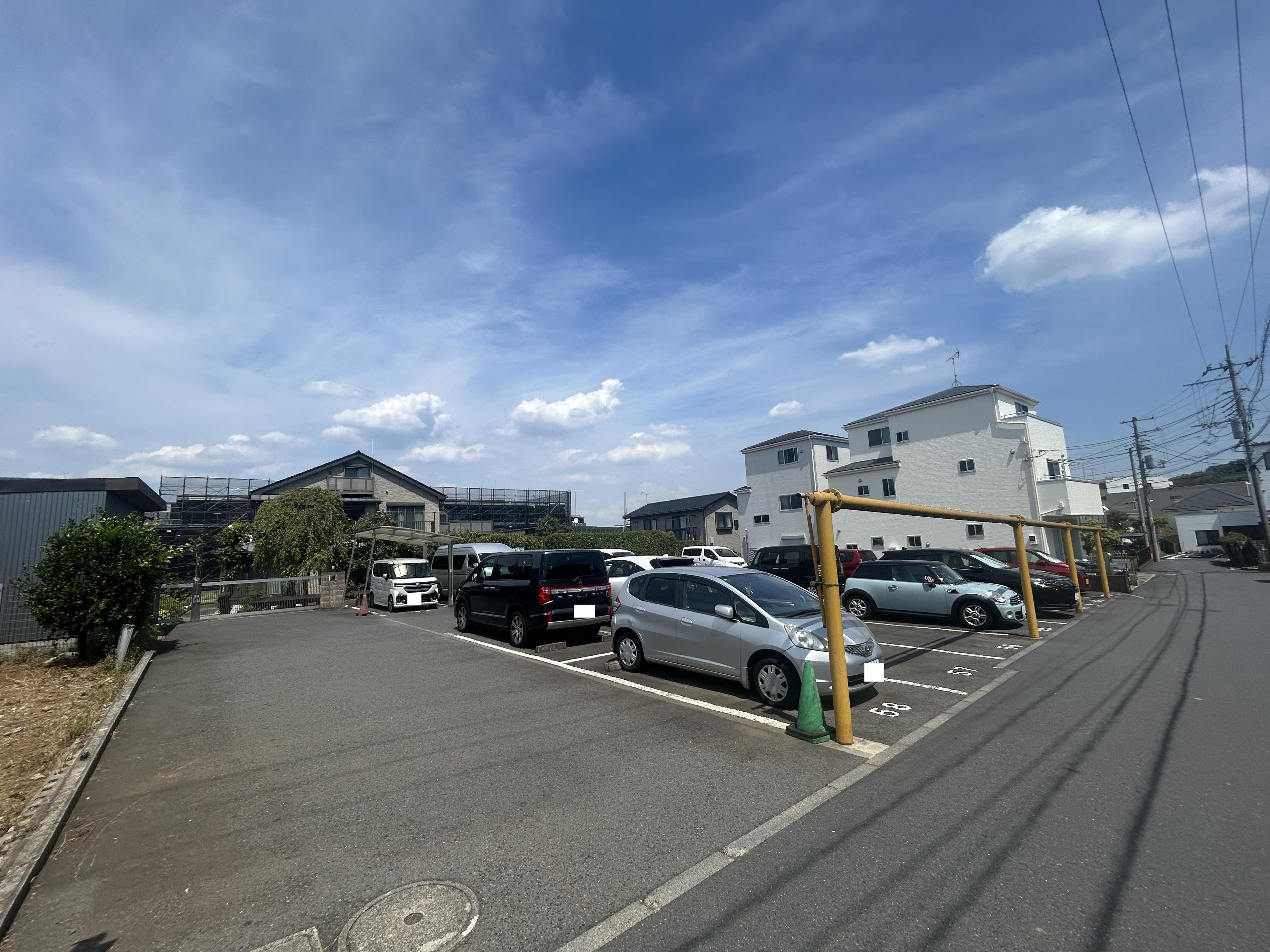 No.24駐車場の外観・駐車場イメージ1枚目