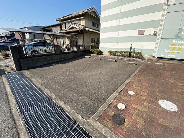 クレール(20673)の外観・駐車場イメージ1枚目