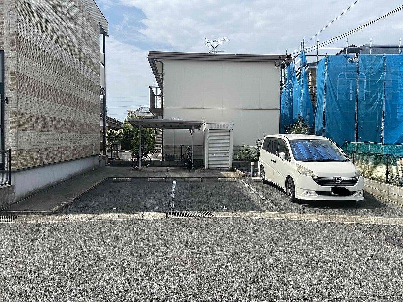 メゾン野津3(31448)の外観・駐車場イメージ1枚目