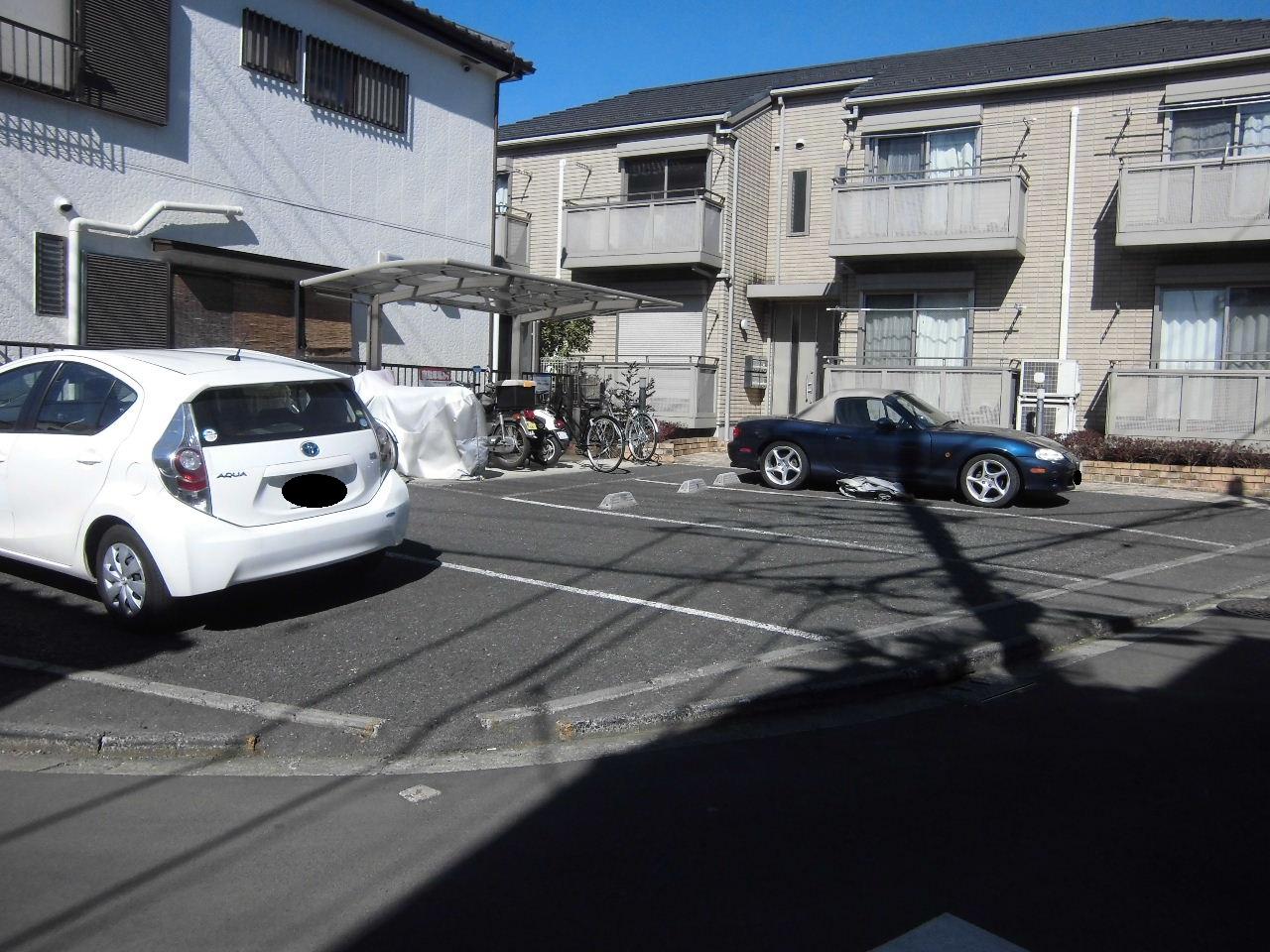 O・SERAI (オー・サライ)駐車場の外観・駐車場イメージ1枚目