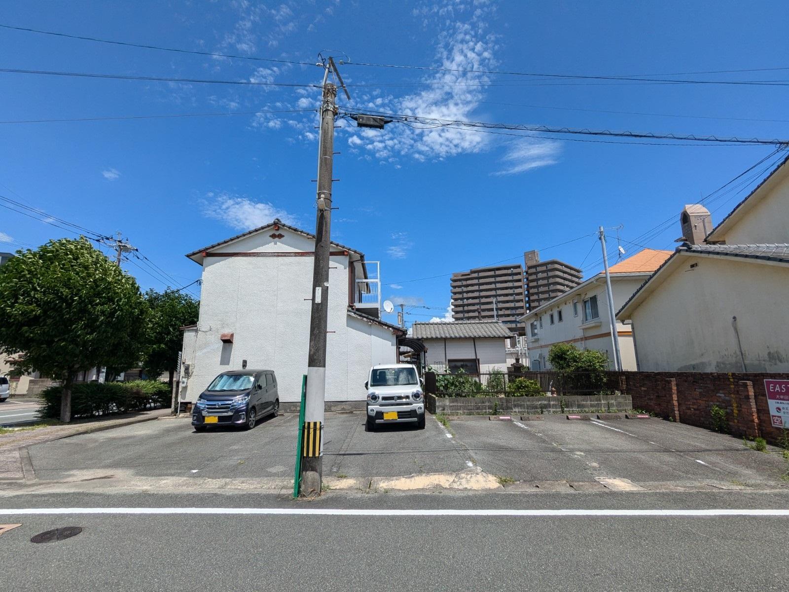 EASTパーキングの外観・駐車場イメージ2枚目