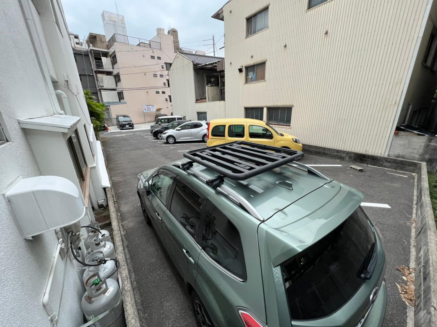 新井駐車場の外観・駐車場イメージ3枚目