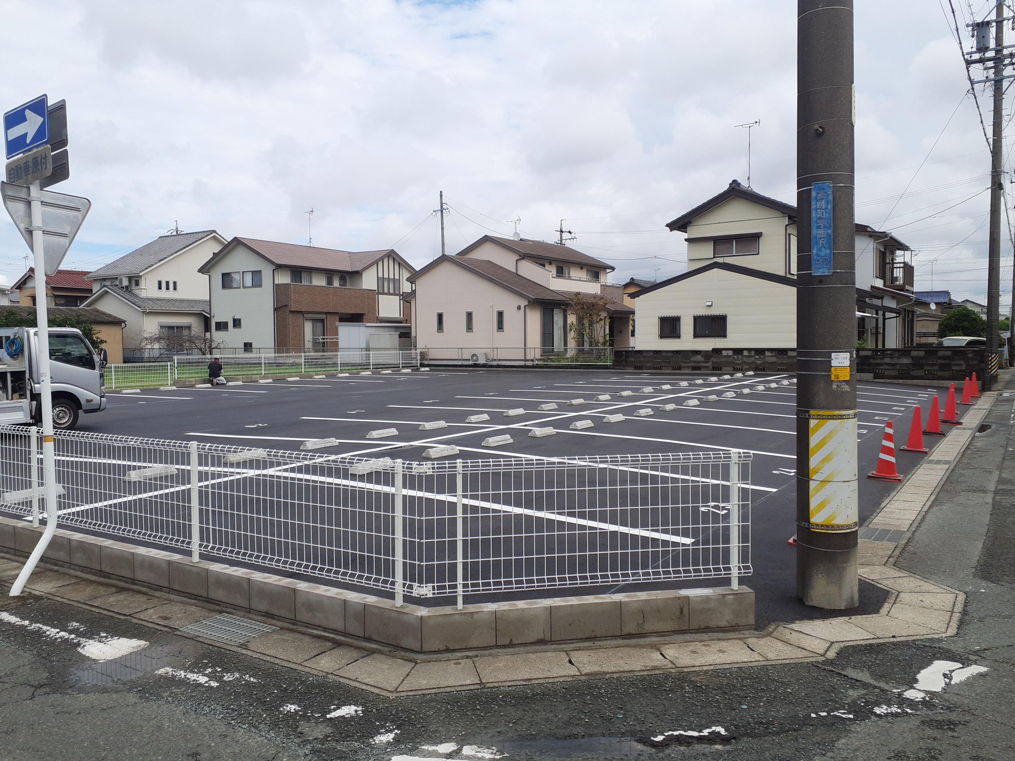 緑地南パーキングの外観・駐車場イメージ1枚目