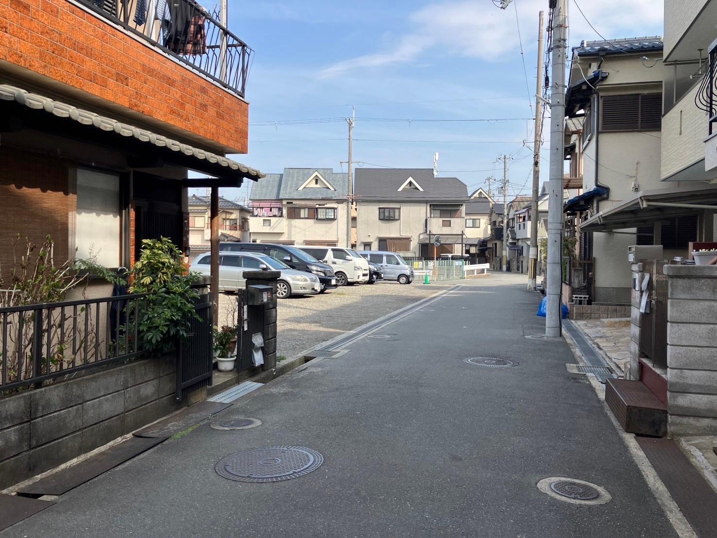 津田西町松本駐車場の外観・駐車場イメージ3枚目