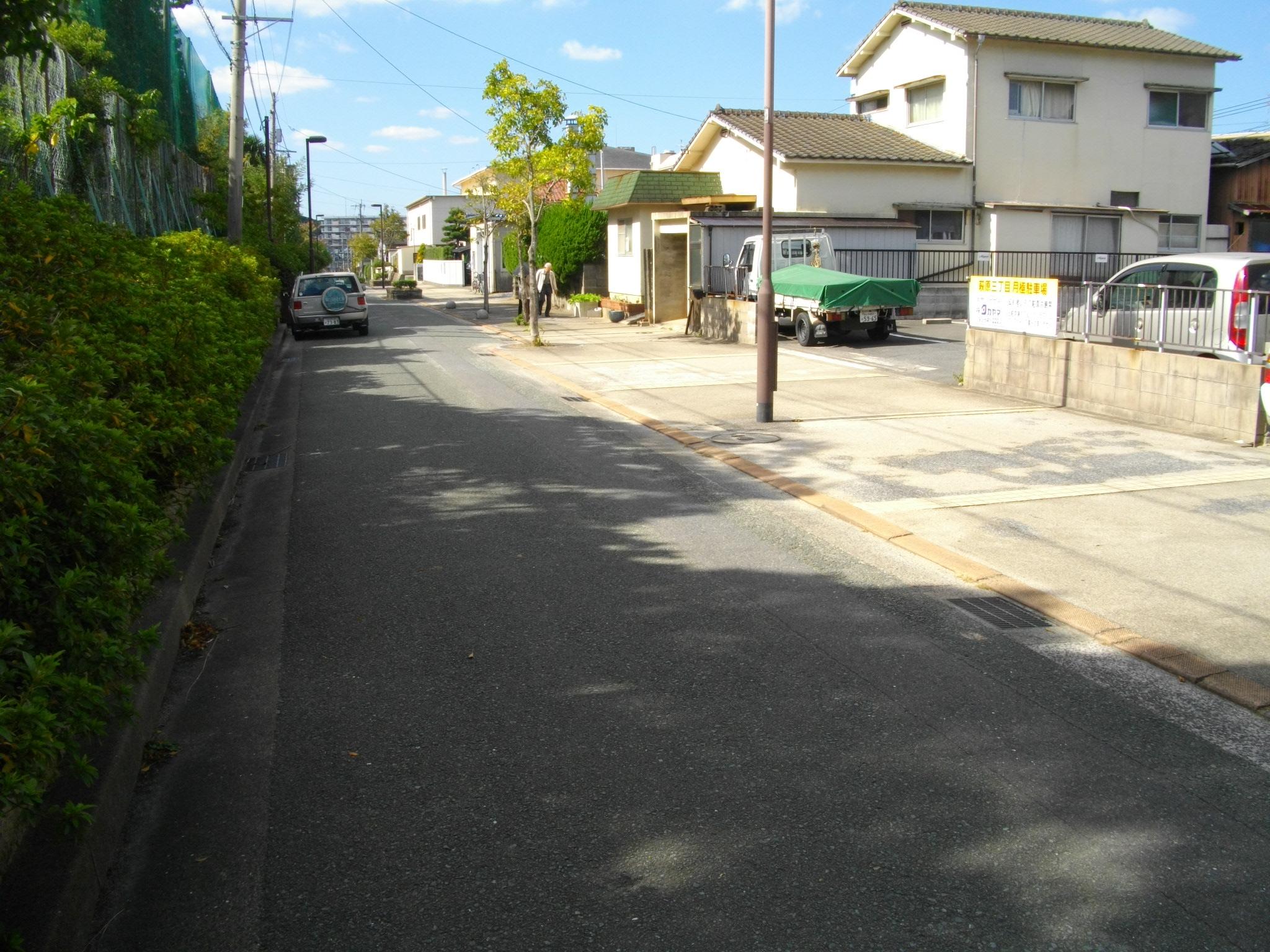 萩原三丁目駐車場の外観・駐車場イメージ3枚目