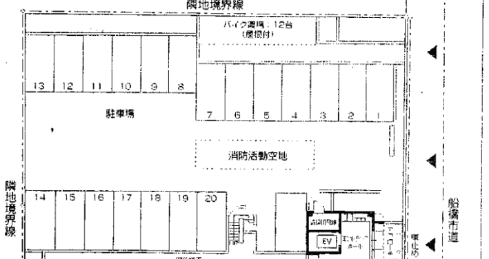 サニーフォレスト藤原参番館の駐車配置図