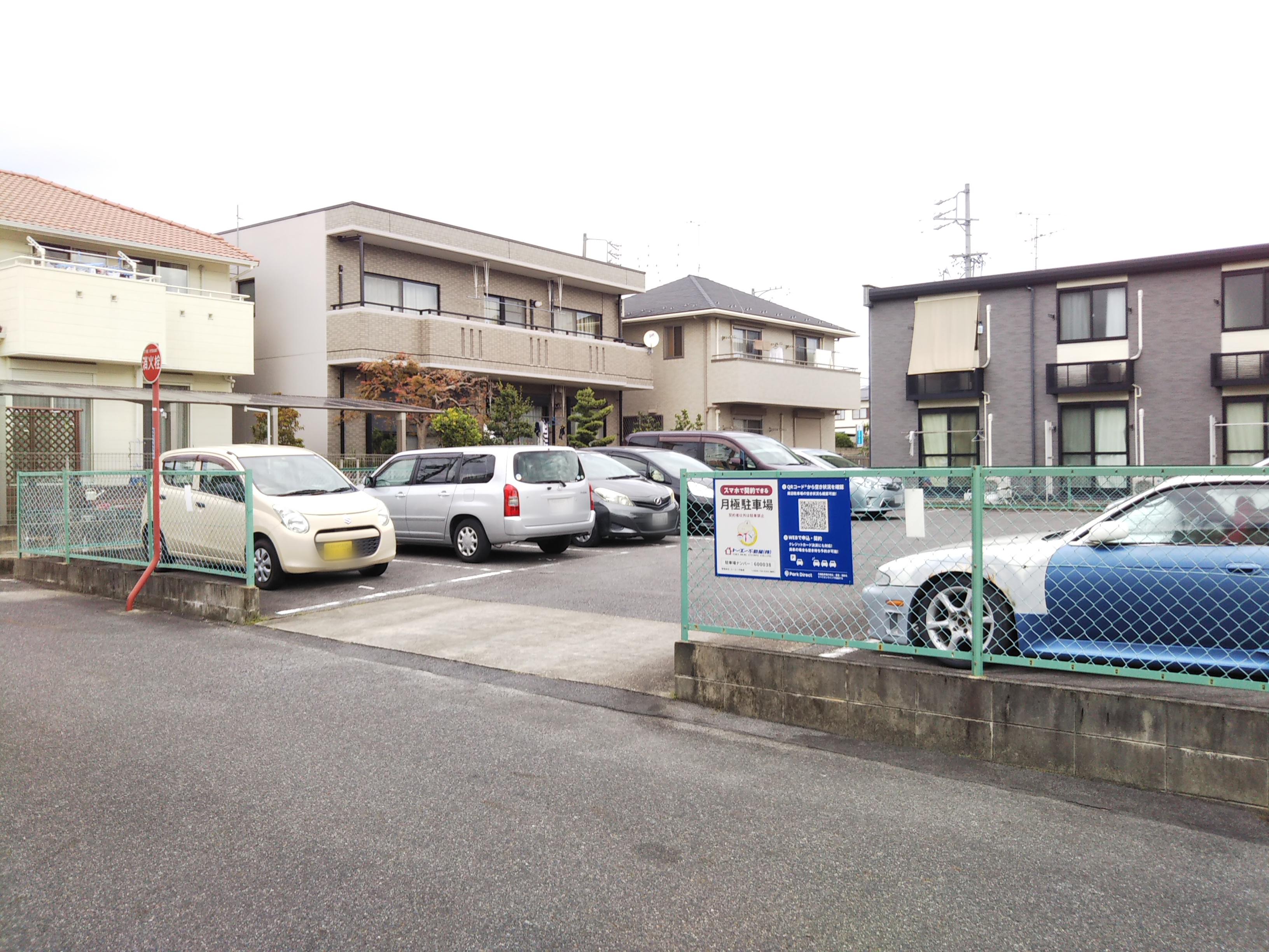 新居町上の田(水野)駐車場の外観・駐車場イメージ1枚目