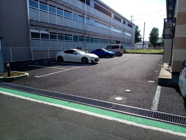 SUN サン 小原田(30282)の外観・駐車場イメージ1枚目