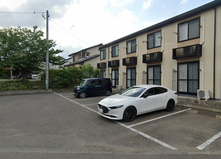 プライマリィ(35436)の外観・駐車場イメージ2枚目