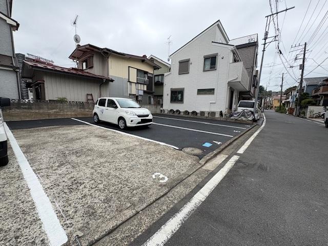 井土ケ谷上町駐車場(1区画2台駐車可能)の外観・駐車場イメージ2枚目