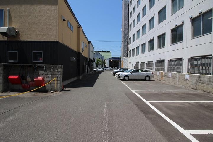 橋本1丁目駐車場の外観・駐車場イメージ2枚目