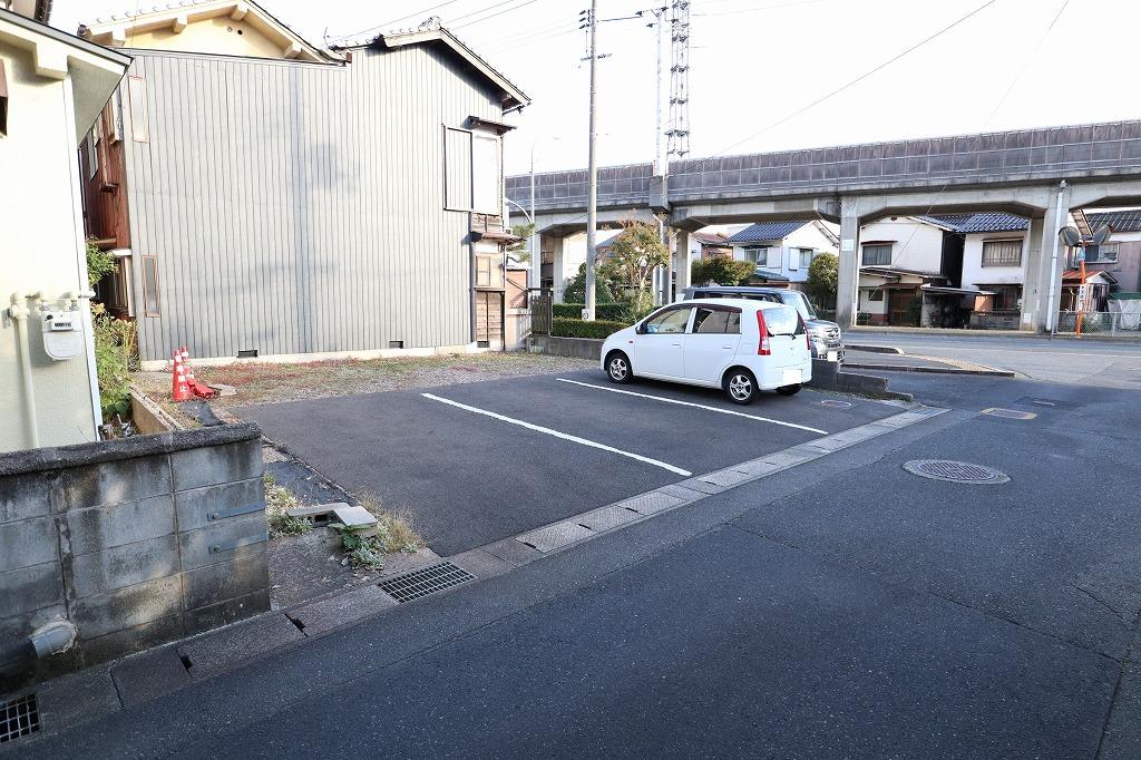 卯垣2丁目588-1駐車場の外観・駐車場イメージ2枚目
