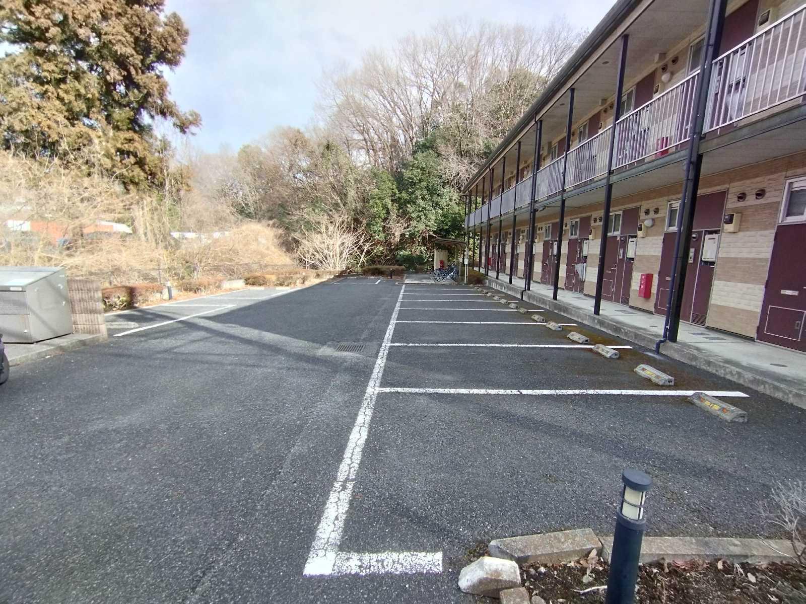 トミーズ(27803)の外観・駐車場イメージ1枚目