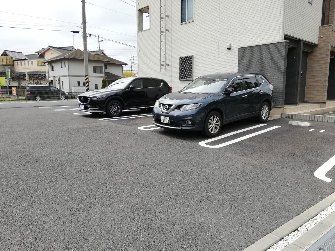 プロムナード貝塚公園1,2の外観・駐車場イメージ3枚目