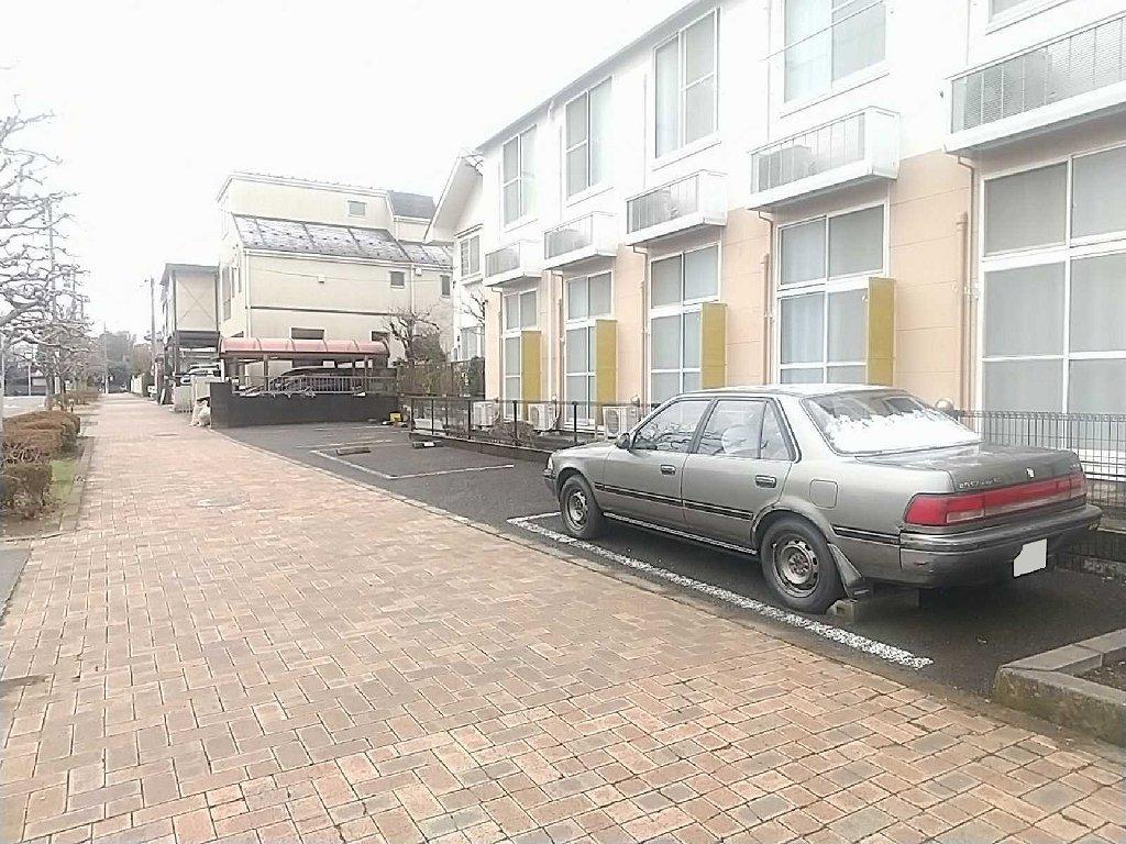 ヴィーブルⅡ(17883)の外観・駐車場イメージ2枚目