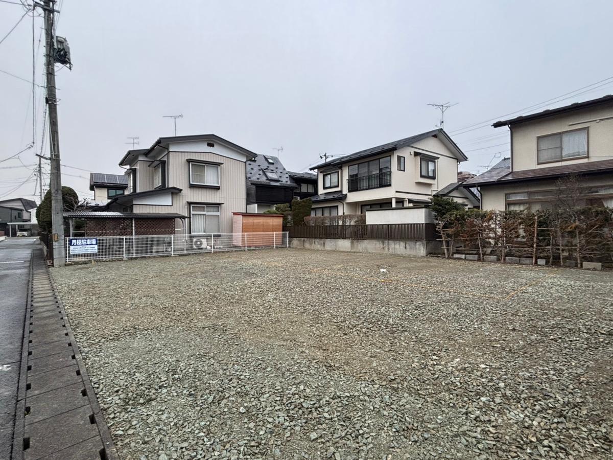 Jパーキングの外観・駐車場イメージ1枚目