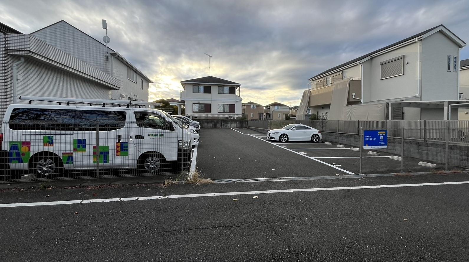 サクラパーキングの外観・駐車場イメージ1枚目