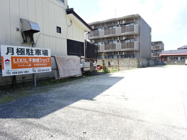 柏崎パーキングの外観・駐車場イメージ1枚目