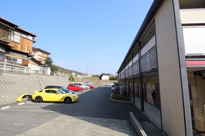 アイランドパレス(26663)の外観・駐車場イメージ2枚目