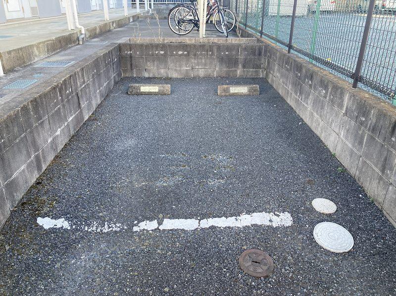 ウエスト羽生(17746)の外観・駐車場イメージ1枚目