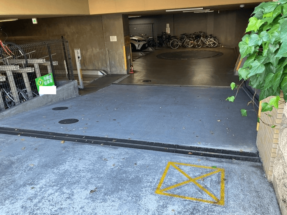 FKプレサンス京大東駐車場の外観・駐車場イメージ3枚目