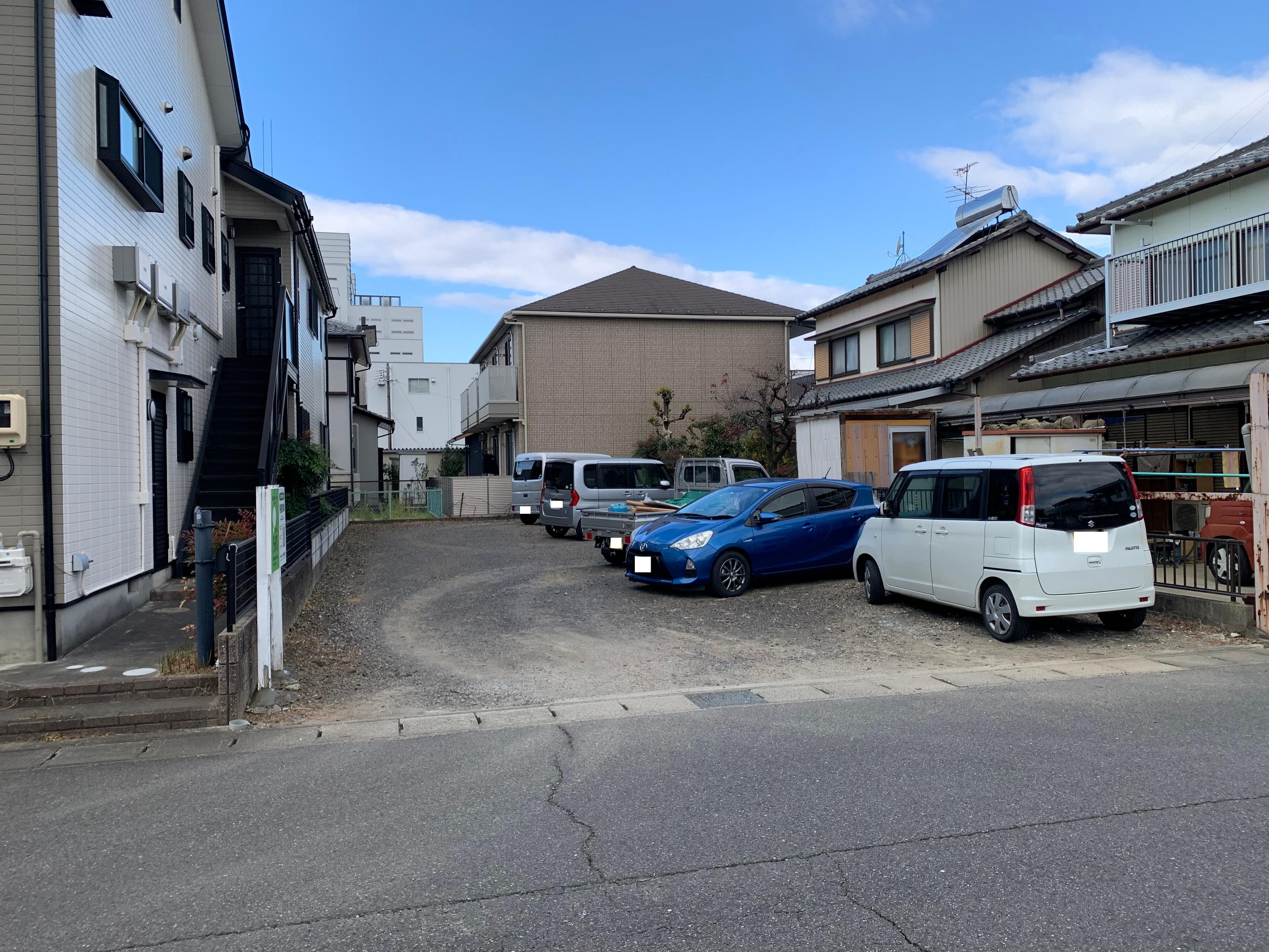 高橋沖浦パーキングの外観・駐車場イメージ1枚目
