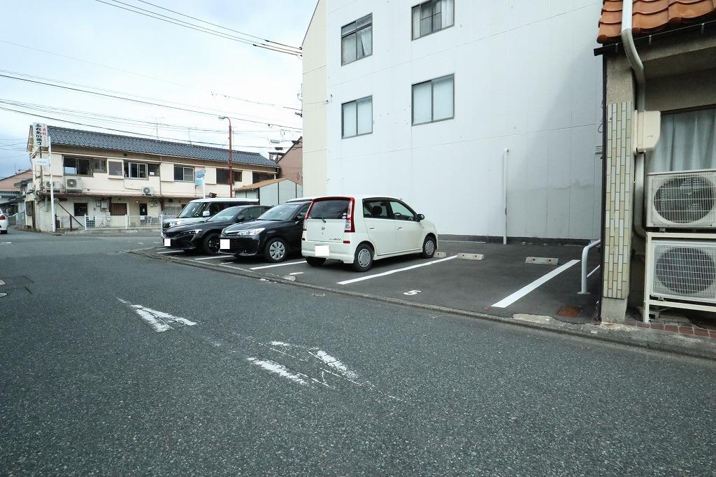 栄町407駐車場の外観・駐車場イメージ2枚目