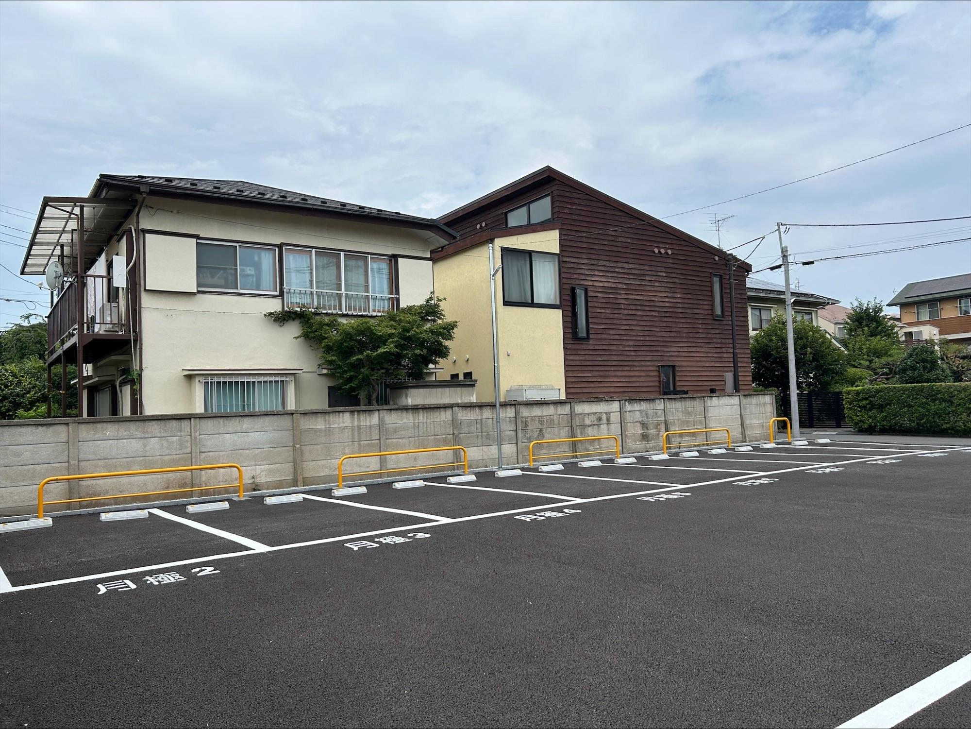 井の頭3丁目の外観・駐車場イメージ2枚目