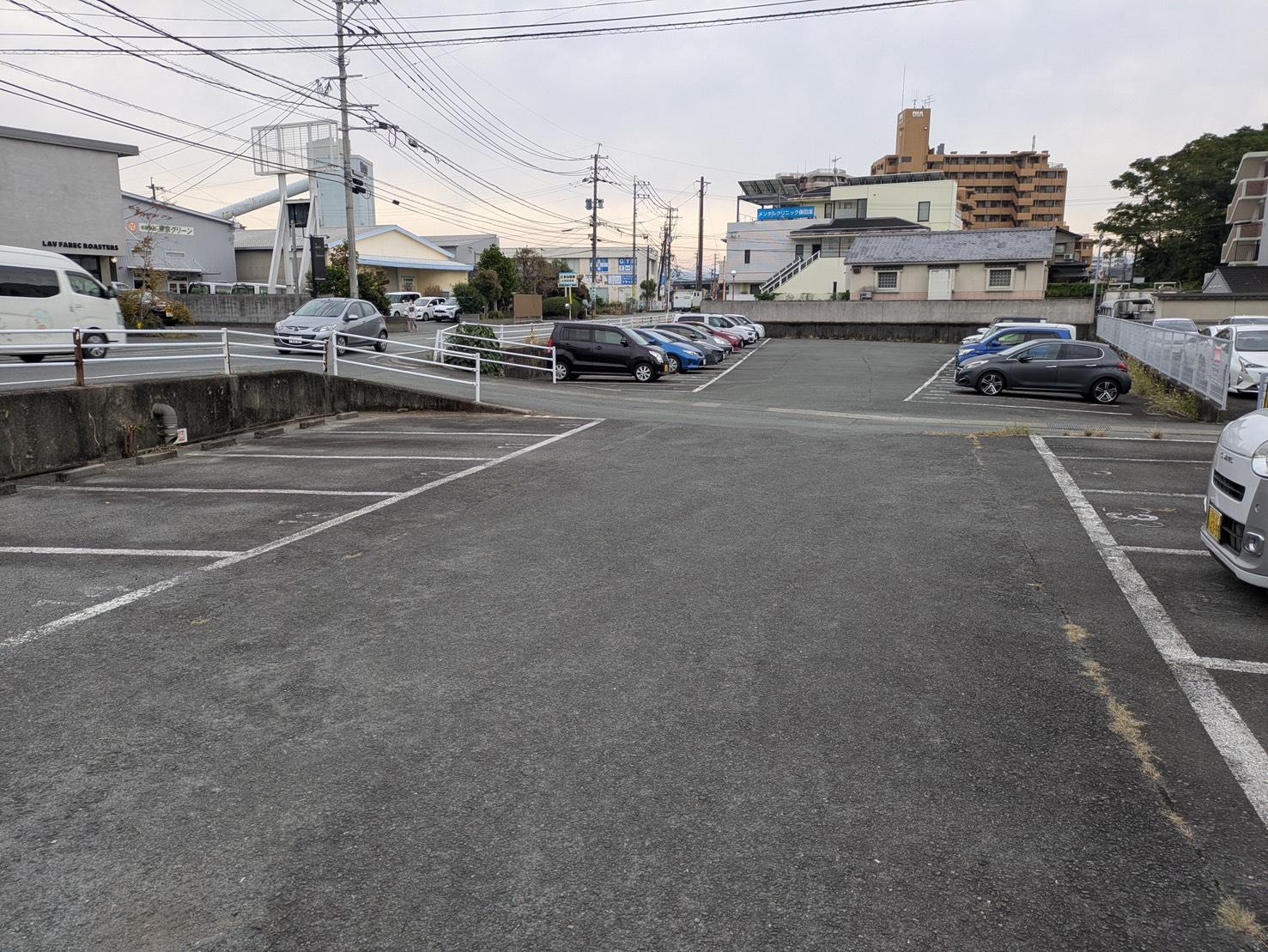 保田窪駐車場の外観・駐車場イメージ2枚目