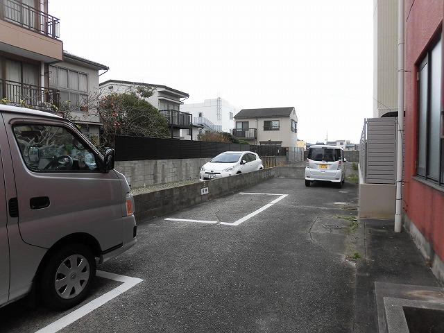 母衣町97番地駐車場の外観・駐車場イメージ3枚目