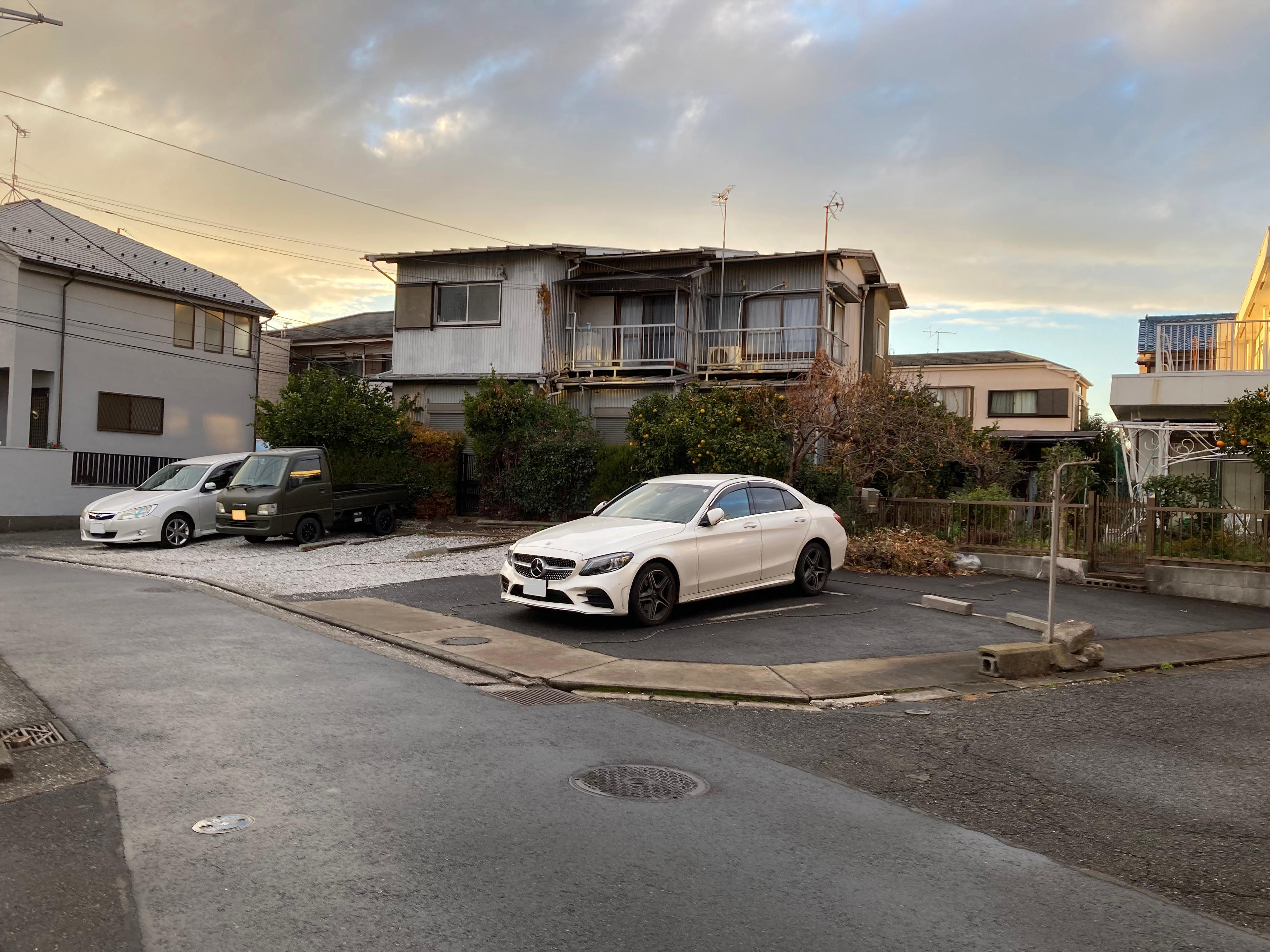 中田駐車場の外観・駐車場イメージ3枚目