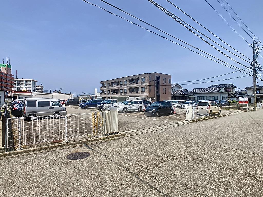 藤江北パーキングの外観・駐車場イメージ2枚目