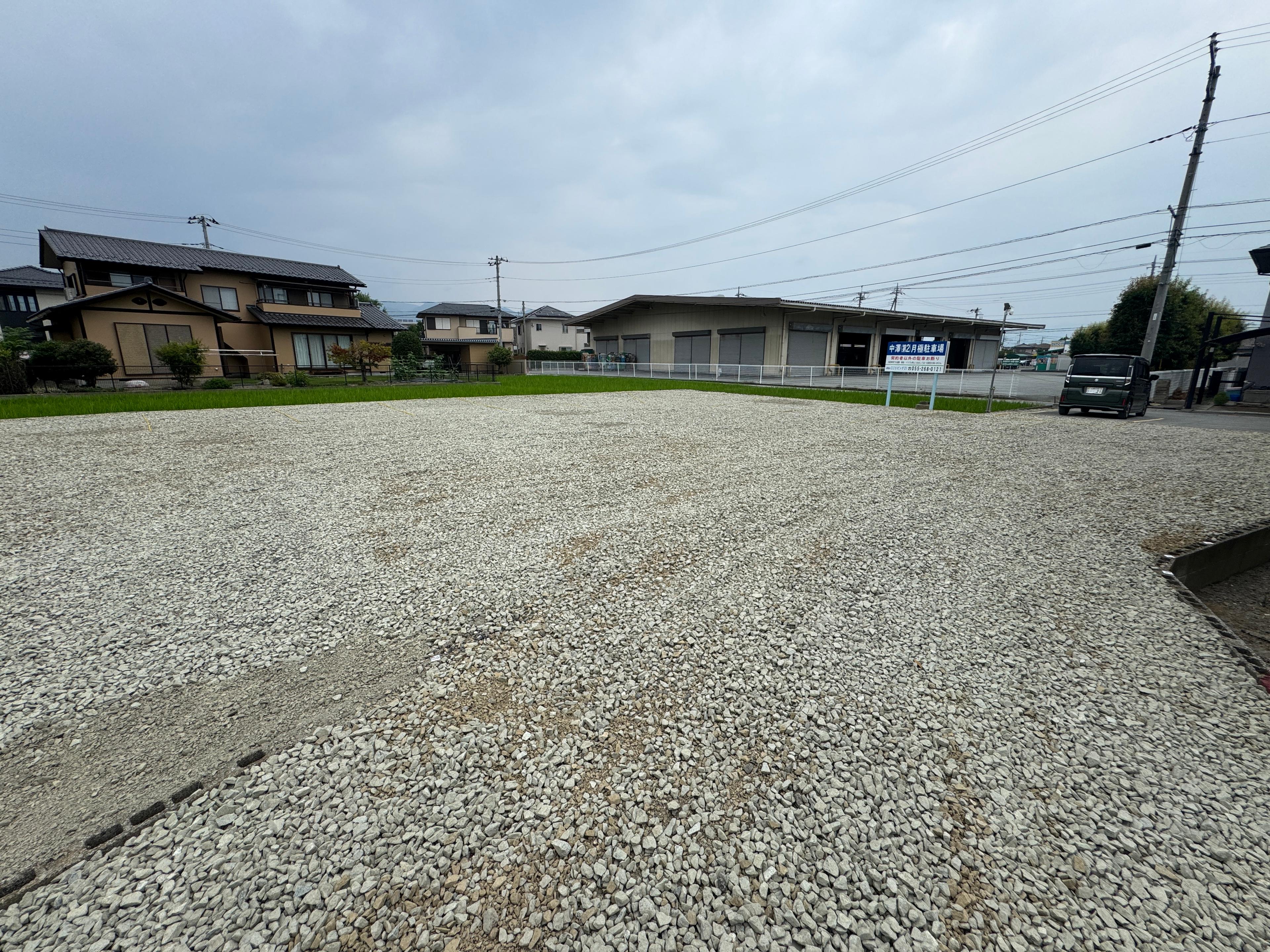 中澤第二駐車場の外観・駐車場イメージ2枚目