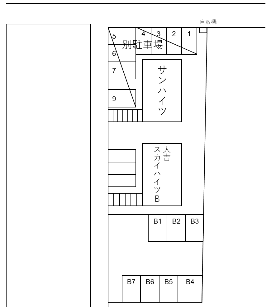 市沢町702-46Bの駐車配置図