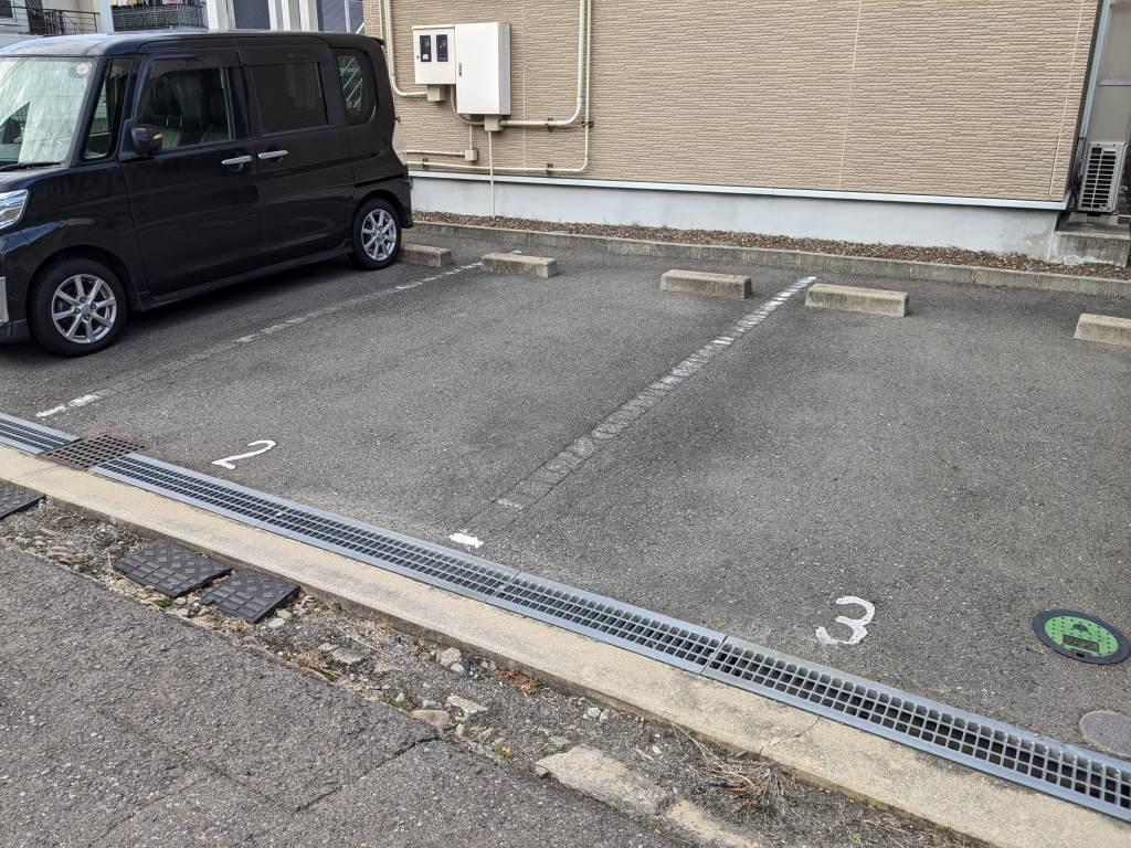 薫峰(40321)の外観・駐車場イメージ1枚目