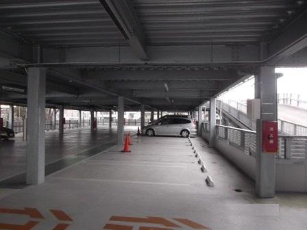 新百合ヶ丘モリノパーキングの外観・駐車場イメージ2枚目